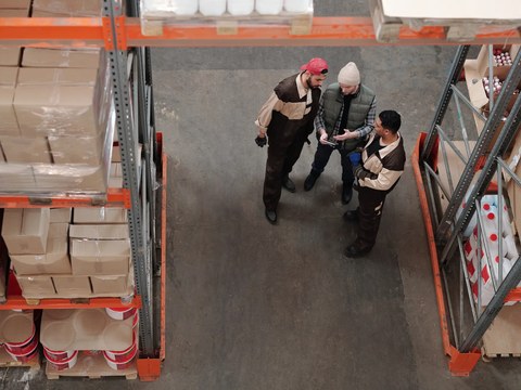 Logistics & Warehouse Team Leadership
